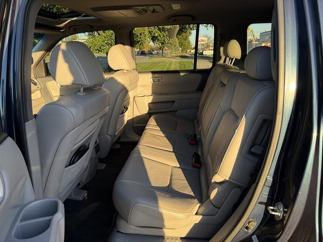 Honda Pilot EX-L 2WD 5-Spd AT with DVD 2010