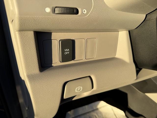 Honda Pilot EX-L 2WD 5-Spd AT with DVD 2010