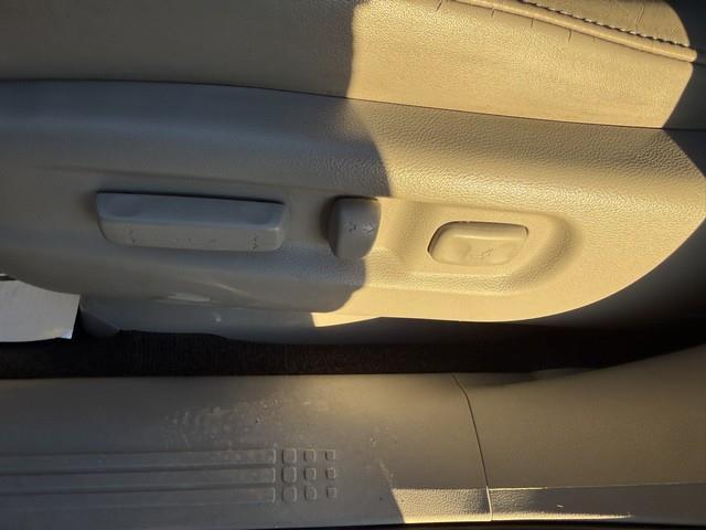Honda Pilot EX-L 2WD 5-Spd AT with DVD 2010