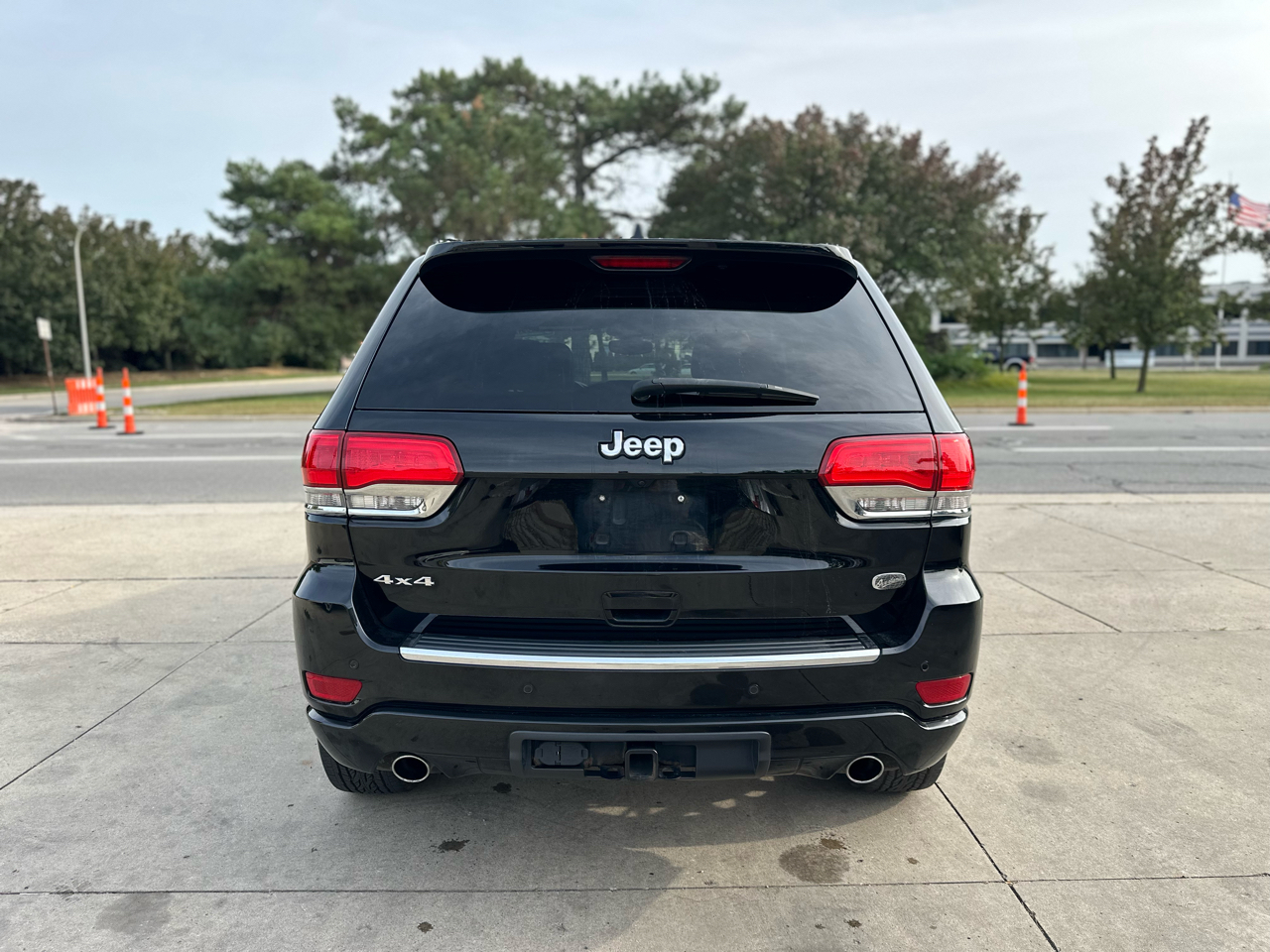Jeep Grand Cherokee Overland 4x4 2019 Jeep Grand Cherokee Overland 4x4 2019
