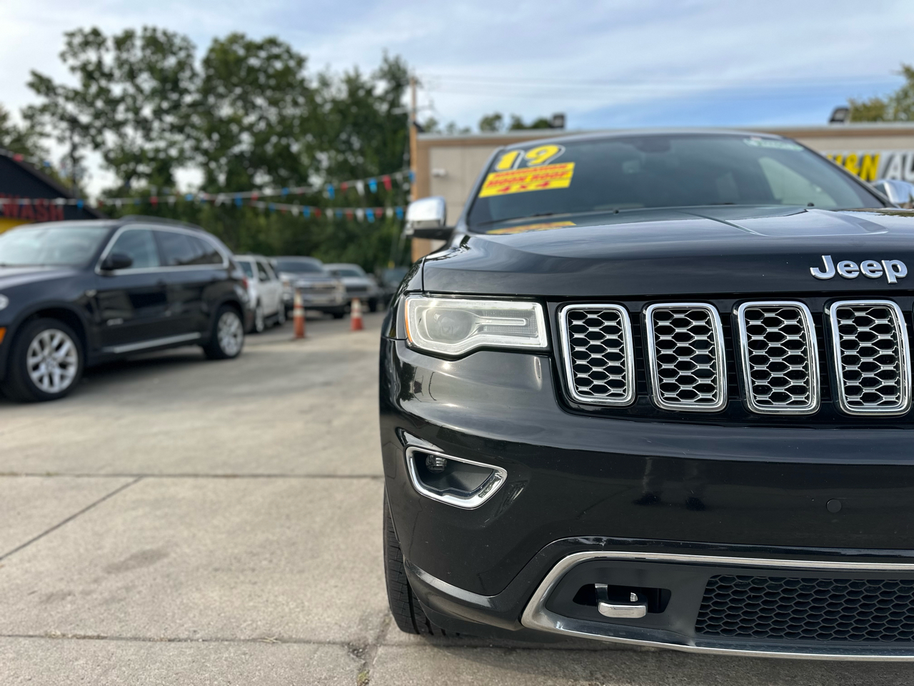 Jeep Grand Cherokee Overland 4x4 2019 Jeep Grand Cherokee Overland 4x4 2019