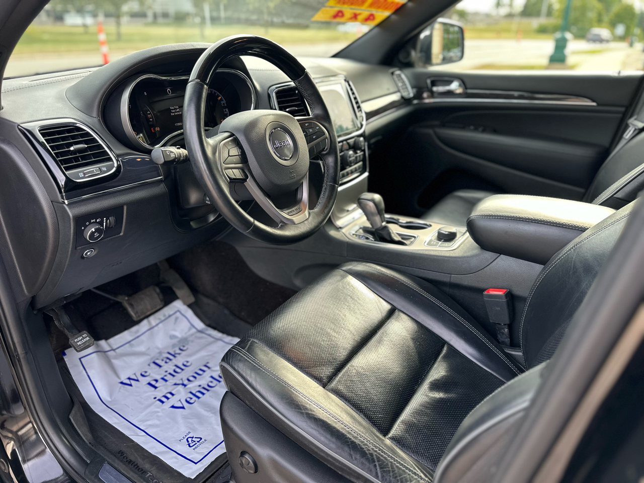 Jeep Grand Cherokee Overland 4x4 2019 Jeep Grand Cherokee Overland 4x4 2019