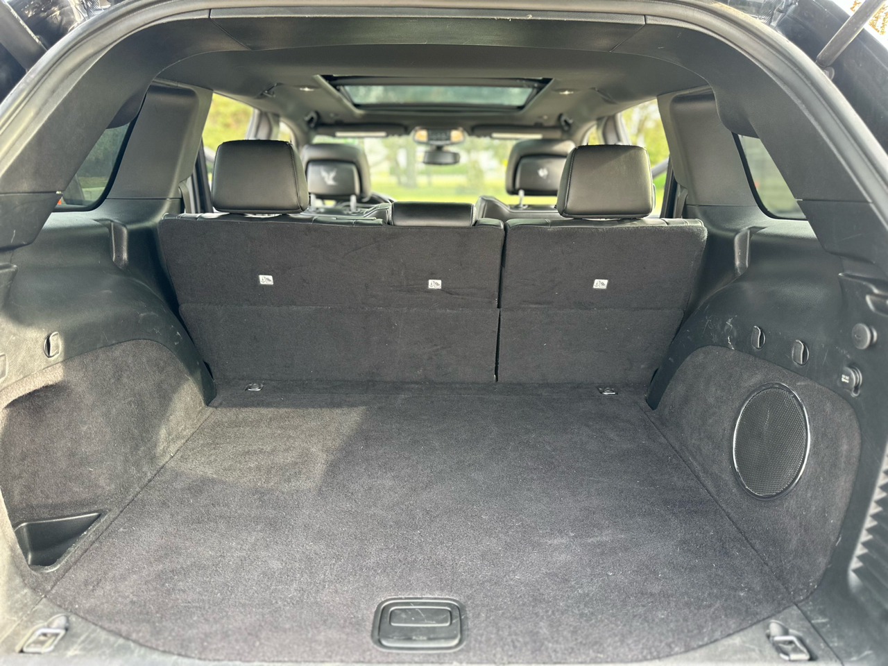 Jeep Grand Cherokee Overland 4x4 2019 Jeep Grand Cherokee Overland 4x4 2019