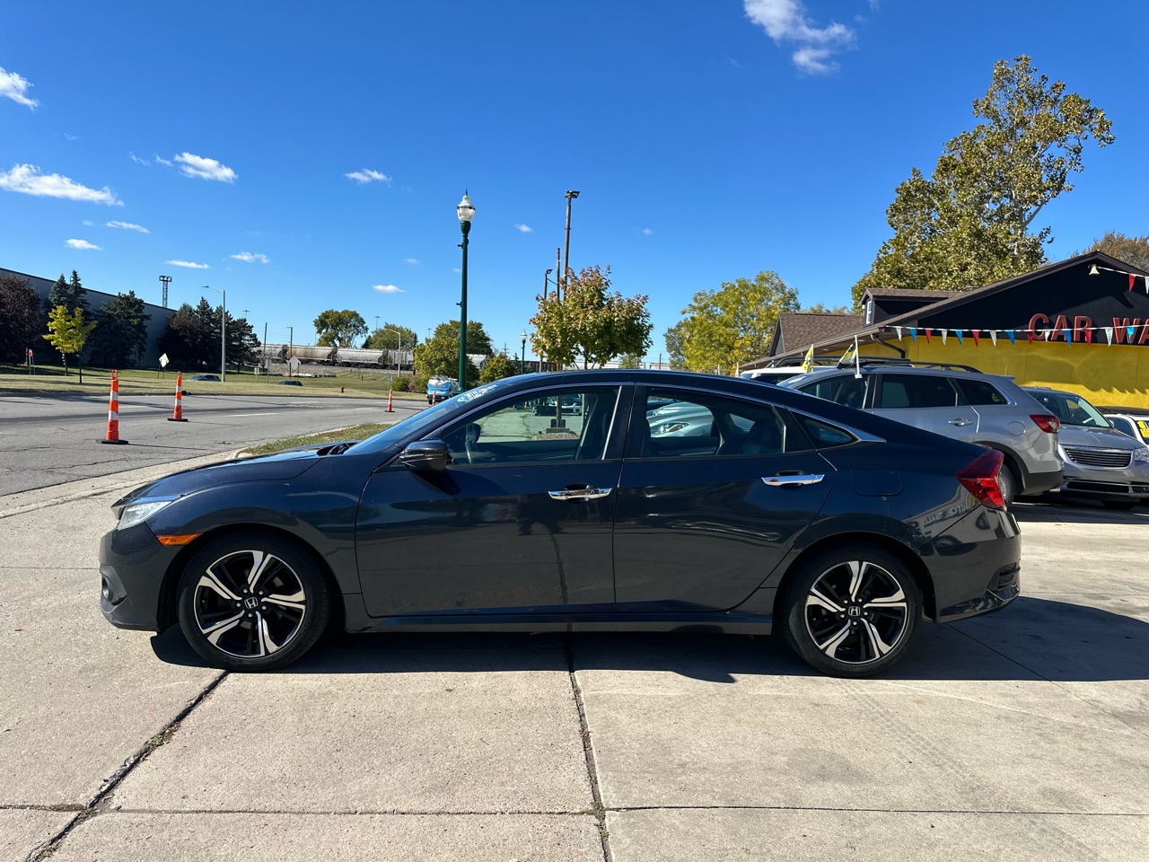 Honda Civic Sedan 4dr CVT Touring 2016 Honda Civic Sedan 4dr CVT Touring 2016