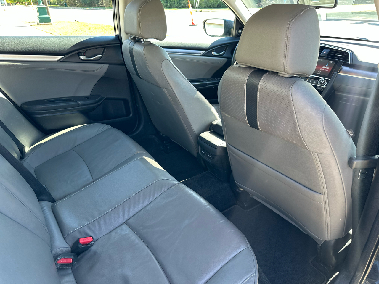 Honda Civic Sedan 4dr CVT Touring 2016 Honda Civic Sedan 4dr CVT Touring 2016