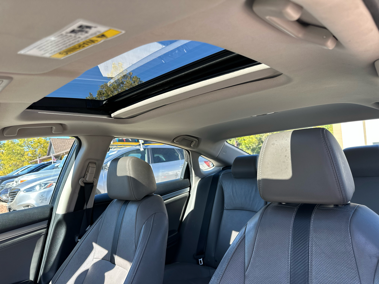 Honda Civic Sedan 4dr CVT Touring 2016 Honda Civic Sedan 4dr CVT Touring 2016