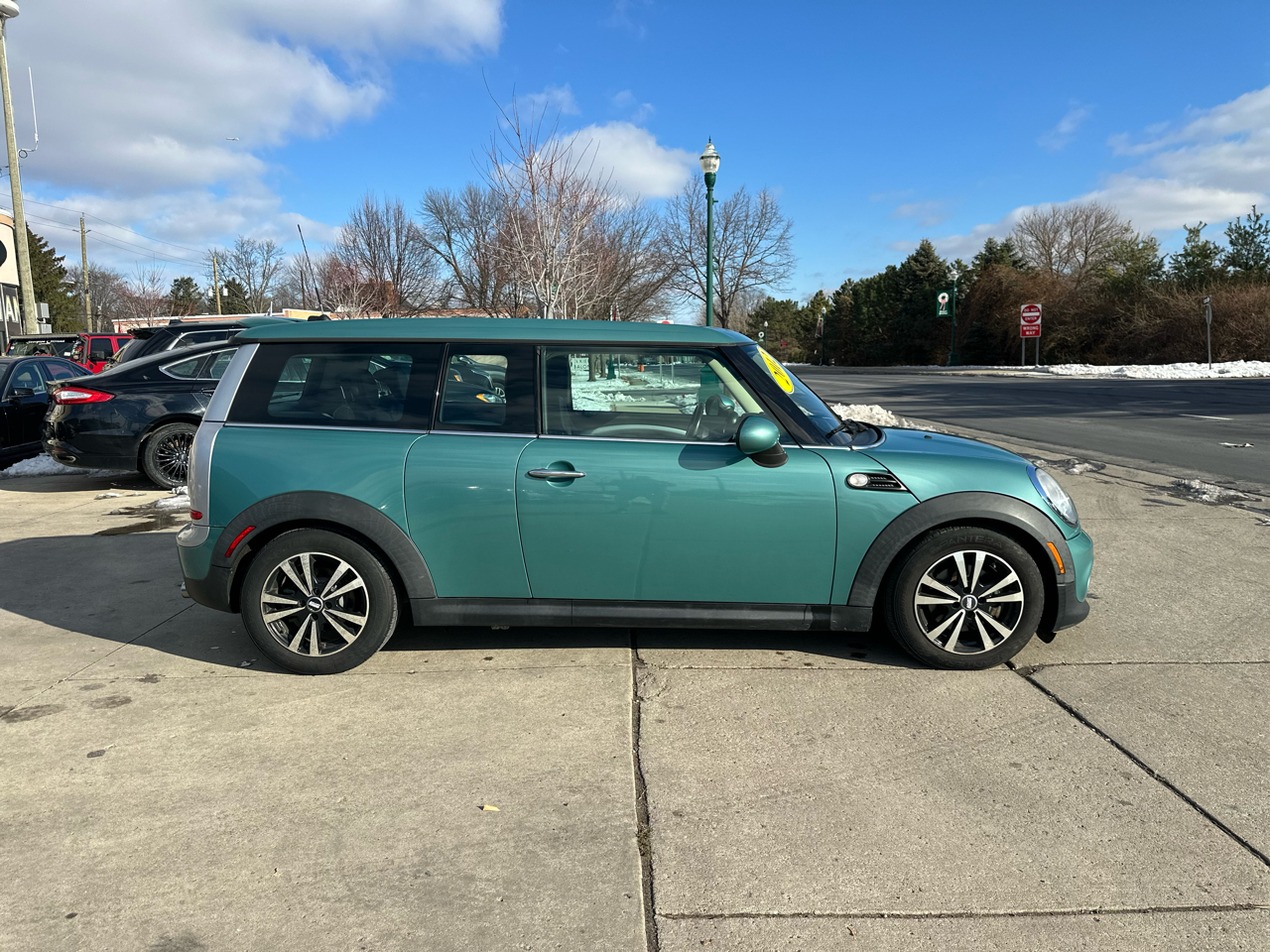 MINI Cooper Clubman 2dr Cpe 2012
