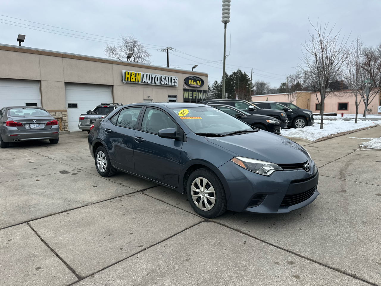 Toyota Corolla 4dr Sdn CVT LE Premium (Natl) 2015