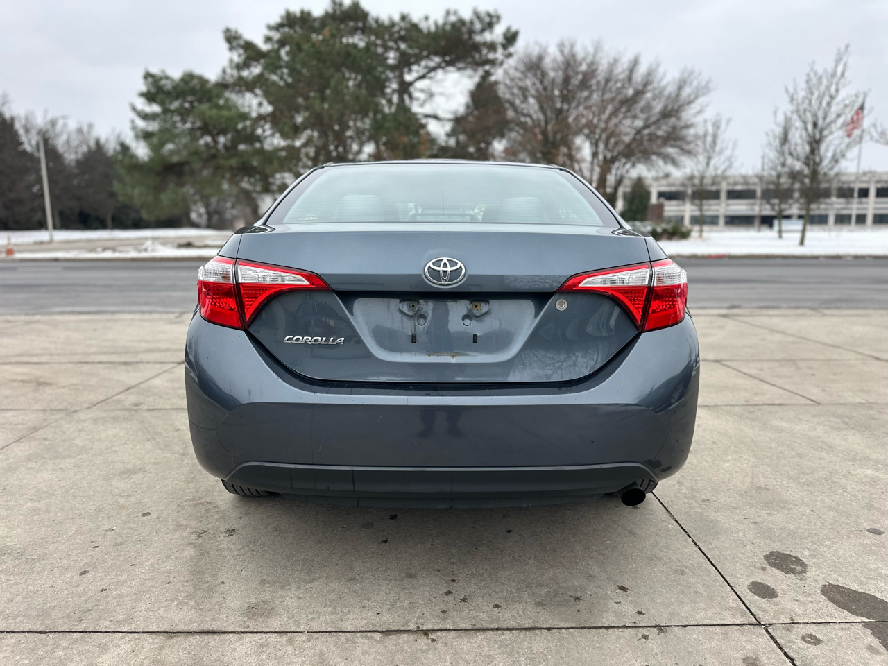 Toyota Corolla 4dr Sdn CVT LE Premium (Natl) 2015