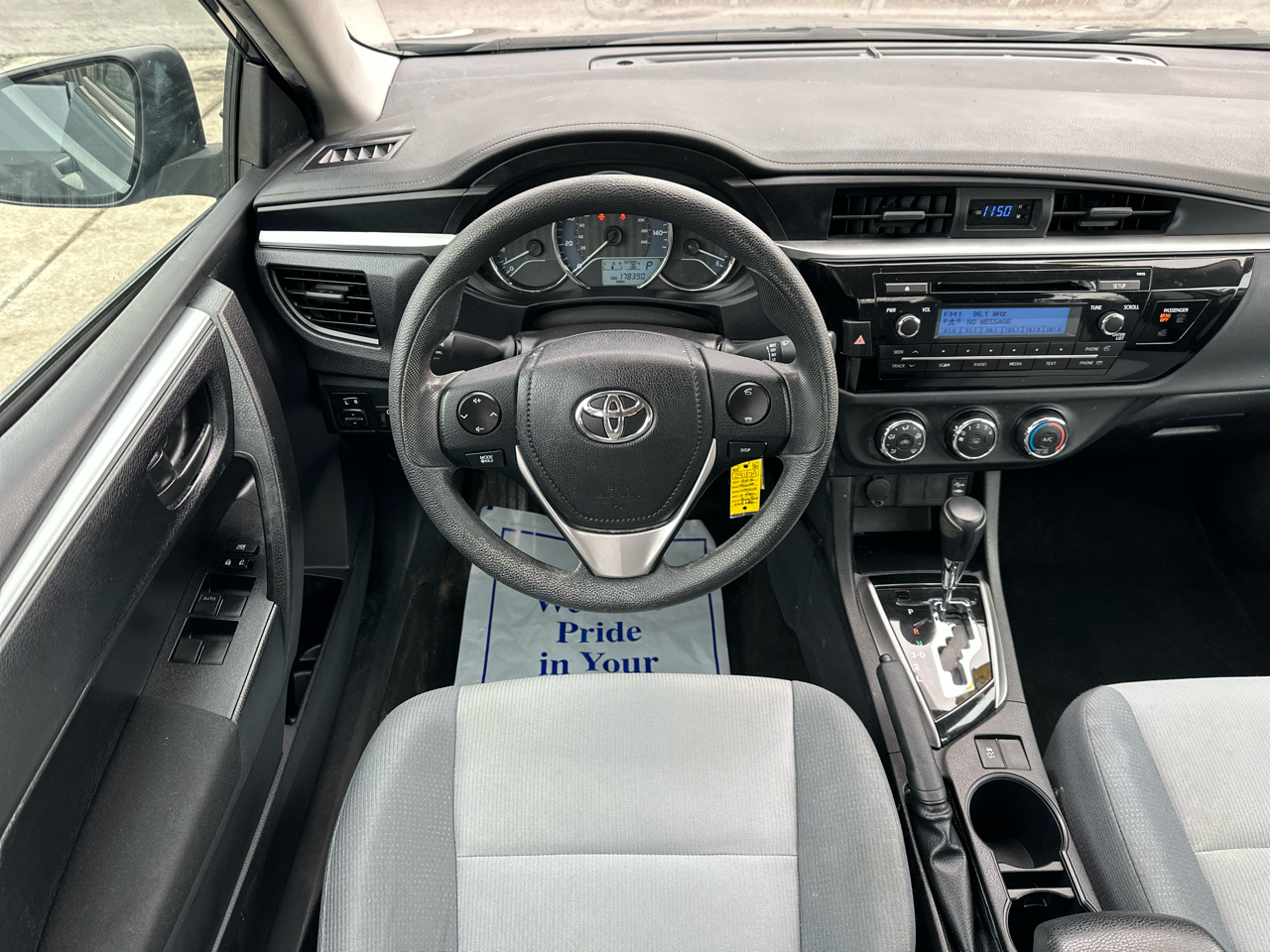 Toyota Corolla 4dr Sdn CVT LE Premium (Natl) 2015