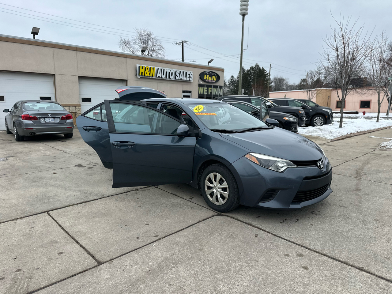 Toyota Corolla 4dr Sdn CVT LE Premium (Natl) 2015