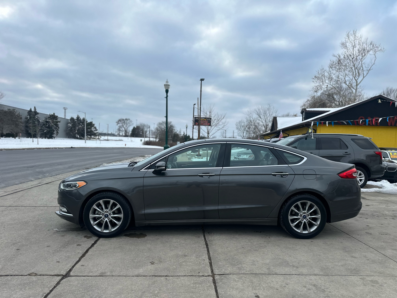 Ford Fusion SE FWD 2017
