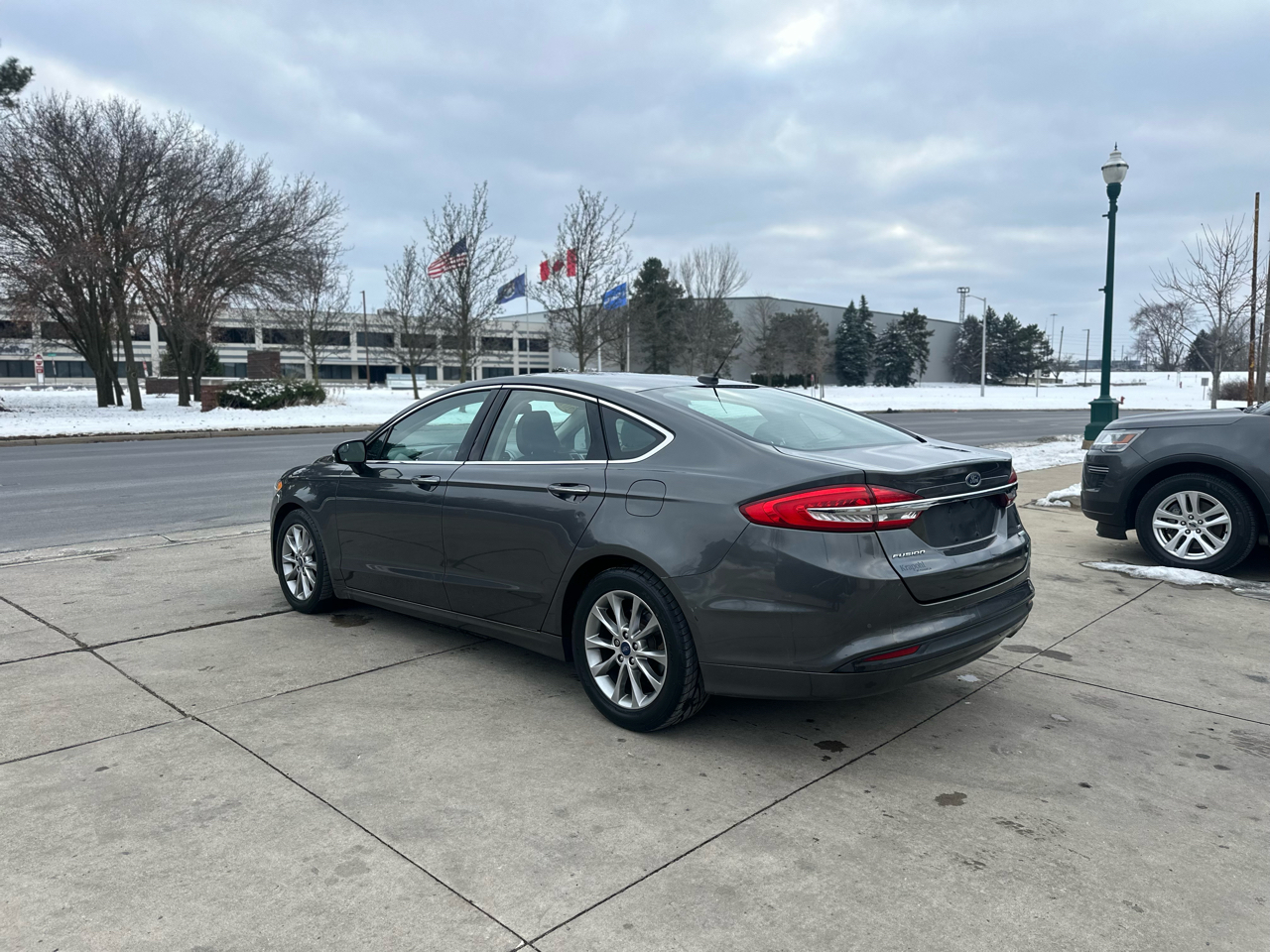 Ford Fusion SE FWD 2017