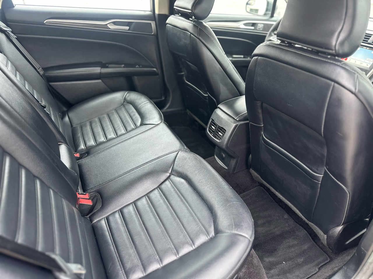 Ford Fusion SE FWD 2017