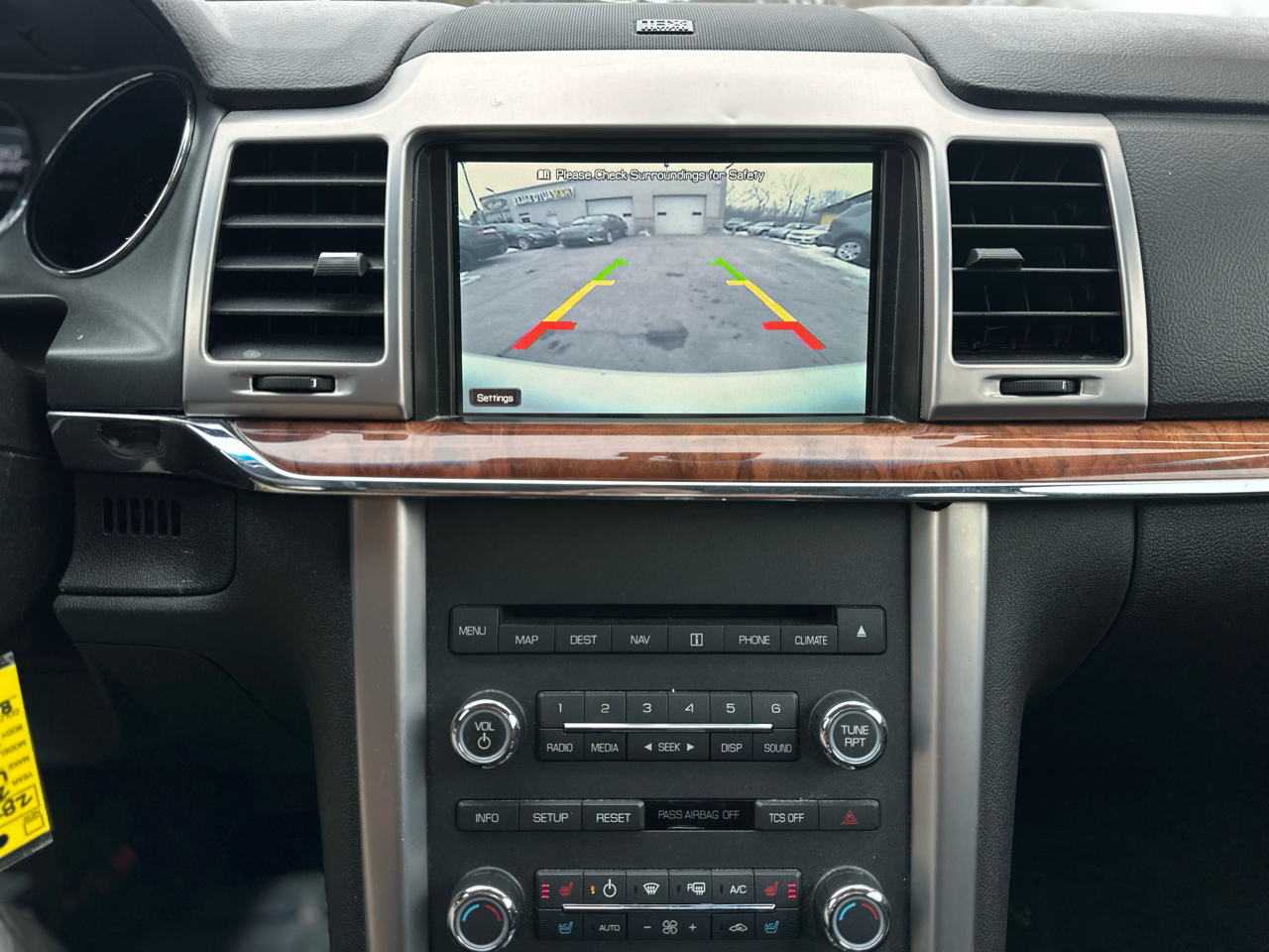 Lincoln MKZ 4dr Sdn FWD 2012