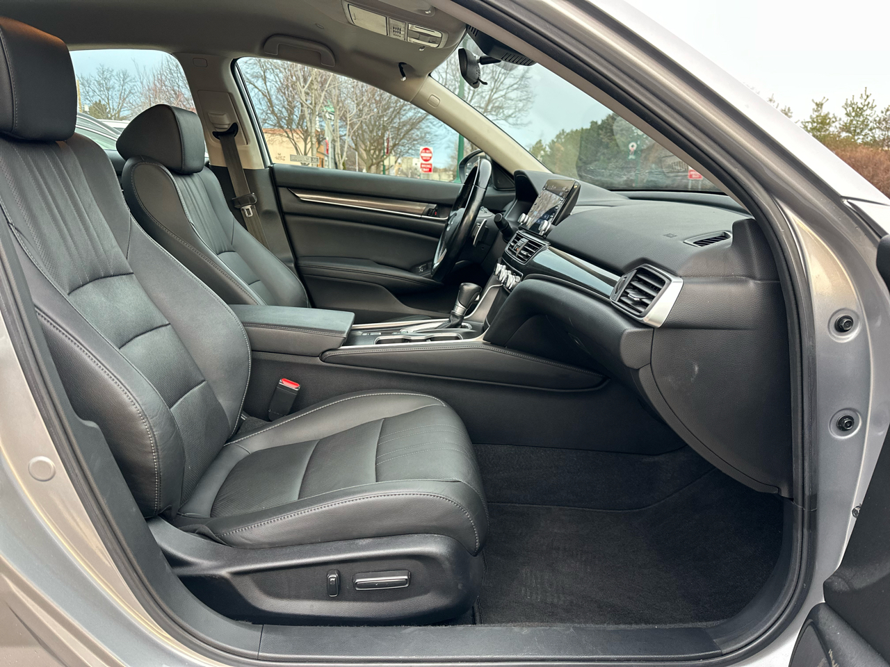 Honda Accord Sedan Sport SE 1.5T CVT 2021