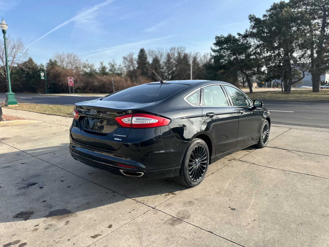Ford Fusion 4dr Sdn Titanium AWD 2016