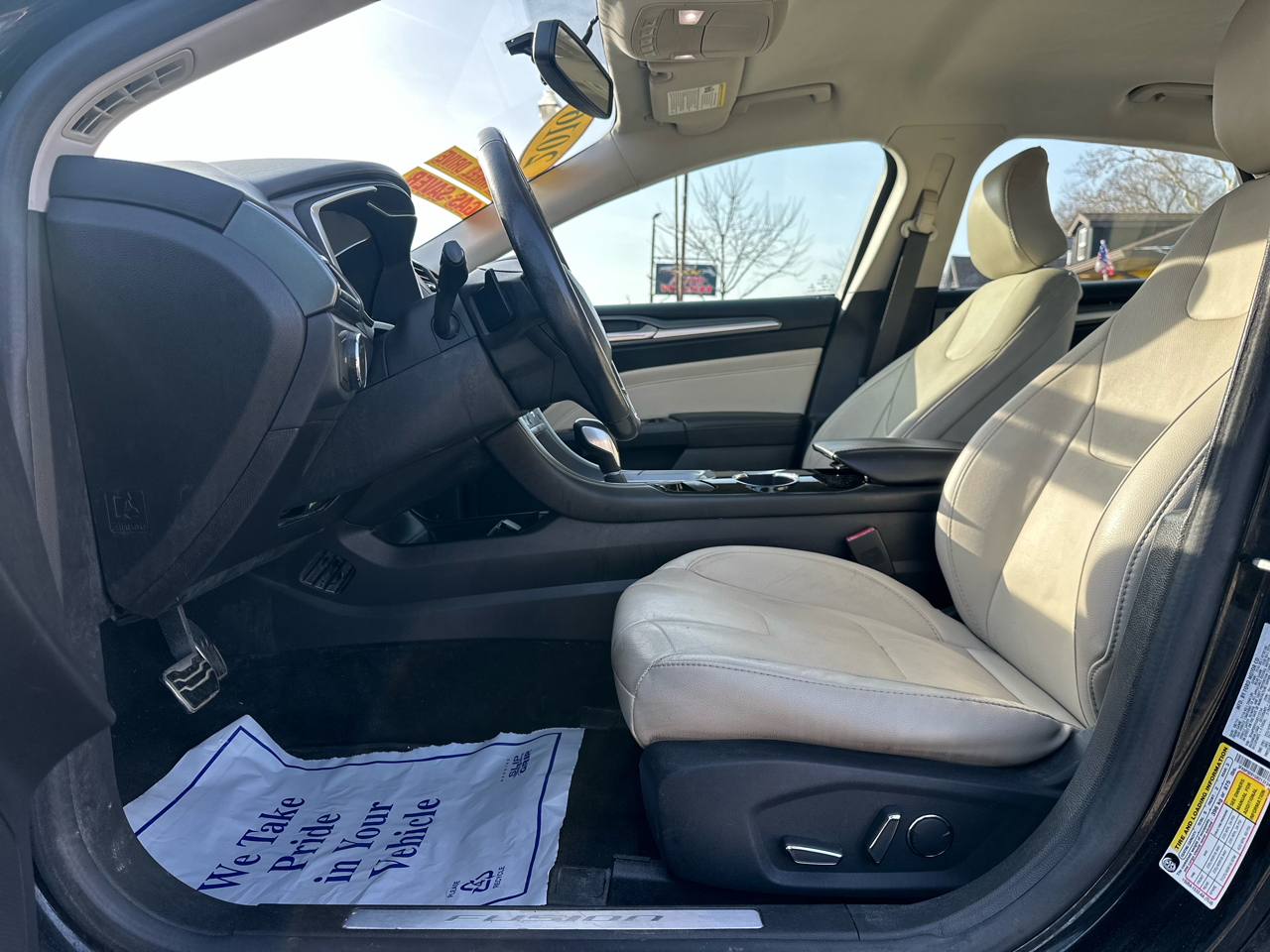 Ford Fusion 4dr Sdn Titanium AWD 2016