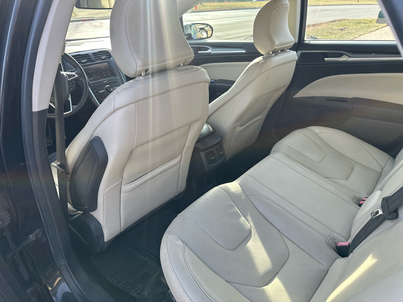 Ford Fusion 4dr Sdn Titanium AWD 2016