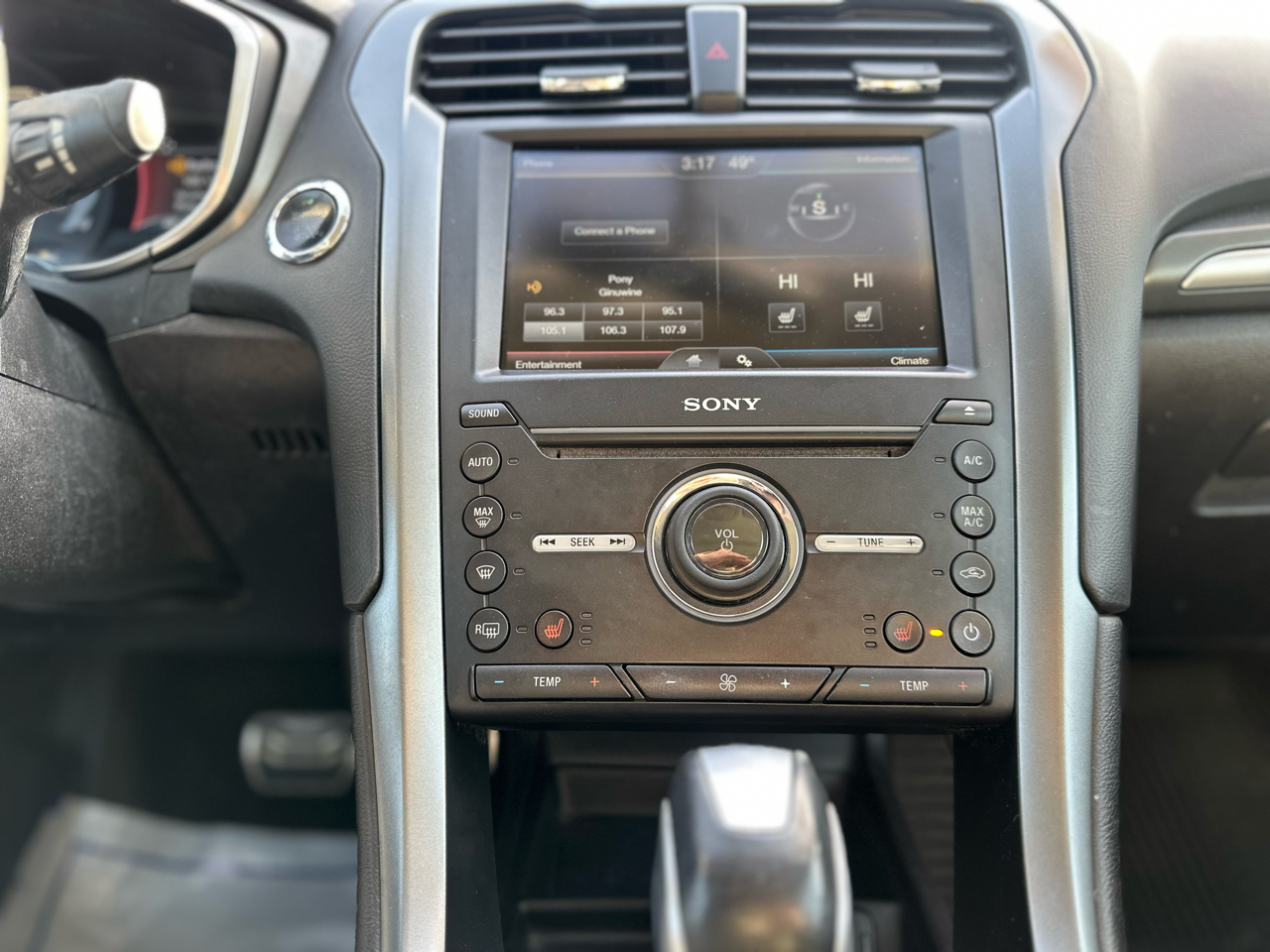 Ford Fusion 4dr Sdn Titanium AWD 2016