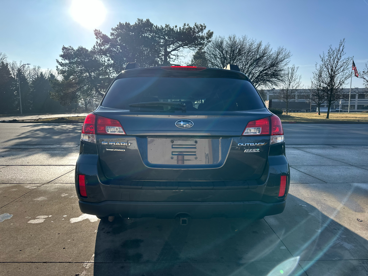 Subaru Outback 4dr Wgn H4 Auto 2.5i Premium 2013