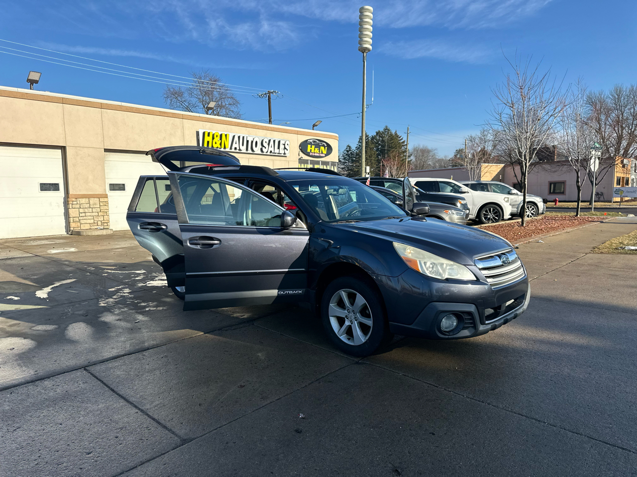 Subaru Outback 4dr Wgn H4 Auto 2.5i Premium 2013