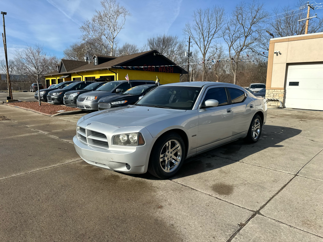 Dodge Charger 4dr Sdn R/T RWD 2006