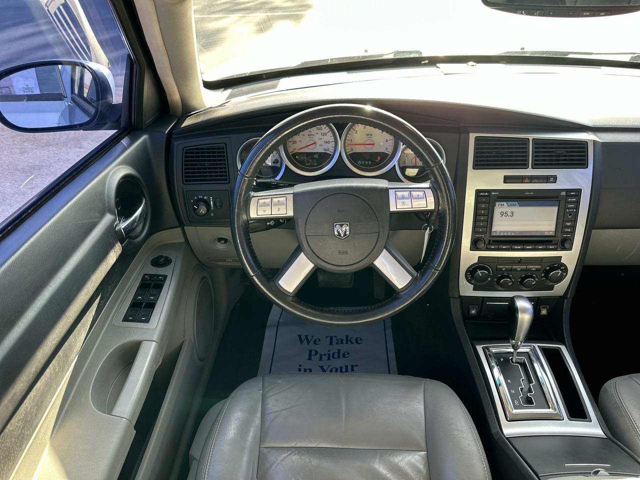 Dodge Charger 4dr Sdn R/T RWD 2006