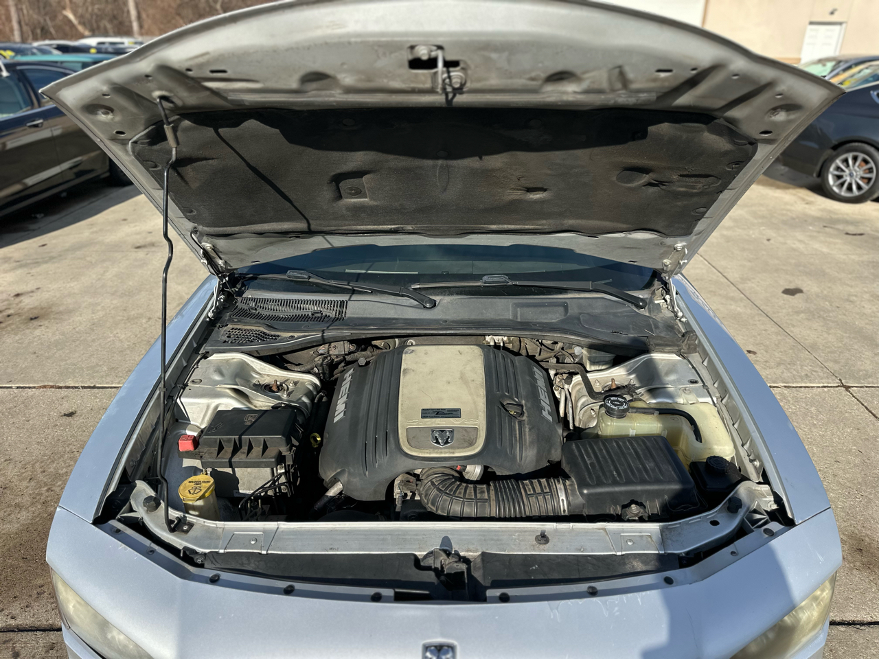 Dodge Charger 4dr Sdn R/T RWD 2006