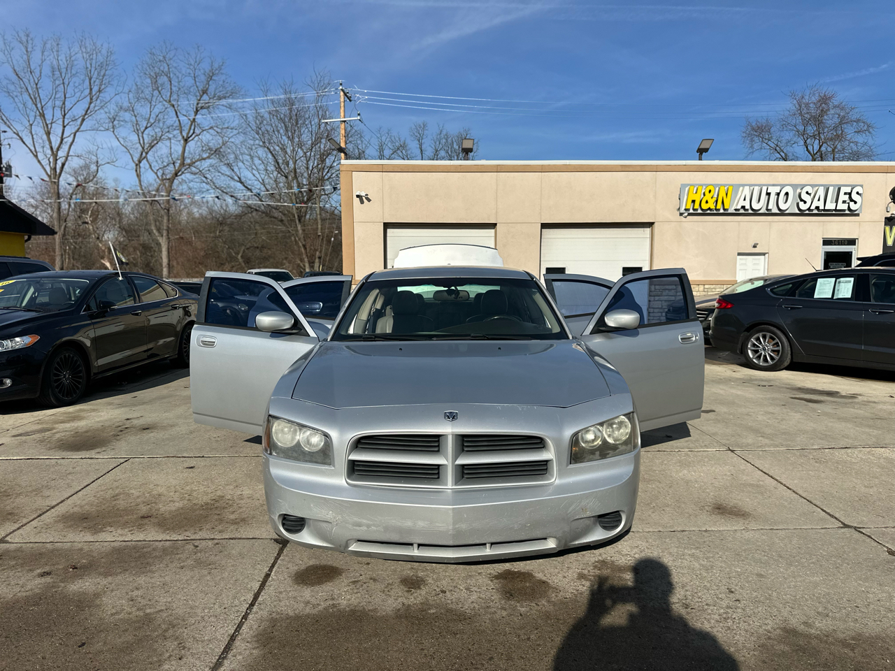 Dodge Charger 4dr Sdn R/T RWD 2006