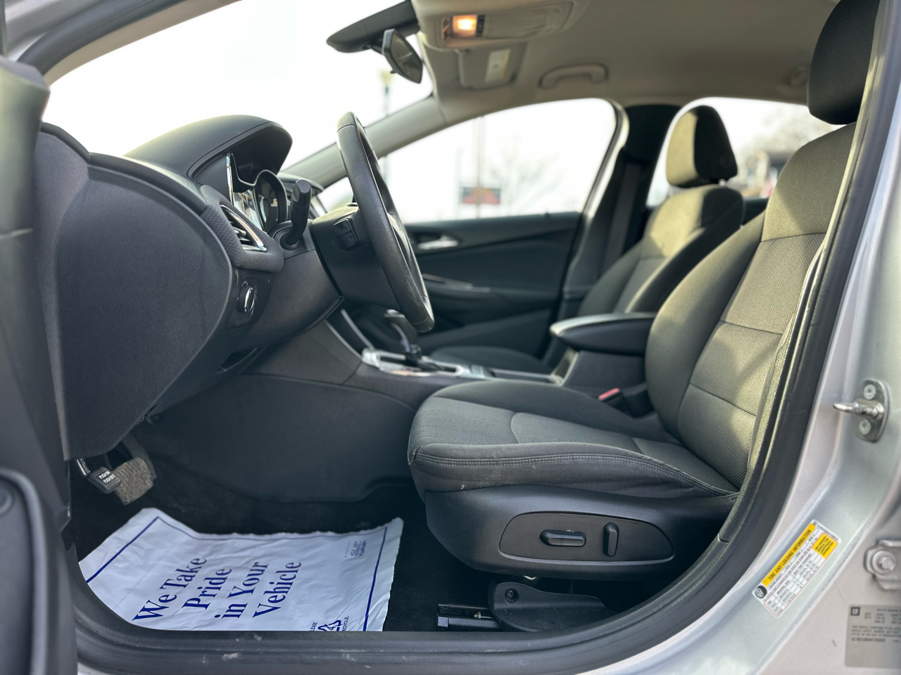 Chevrolet Cruze 4dr Sdn 1.4L LT w/1SD 2017