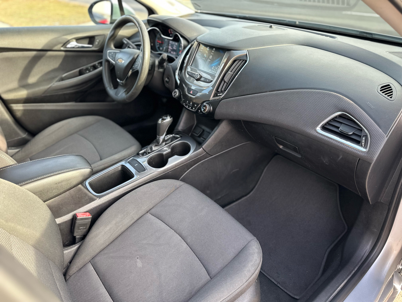 Chevrolet Cruze 4dr Sdn 1.4L LT w/1SD 2017