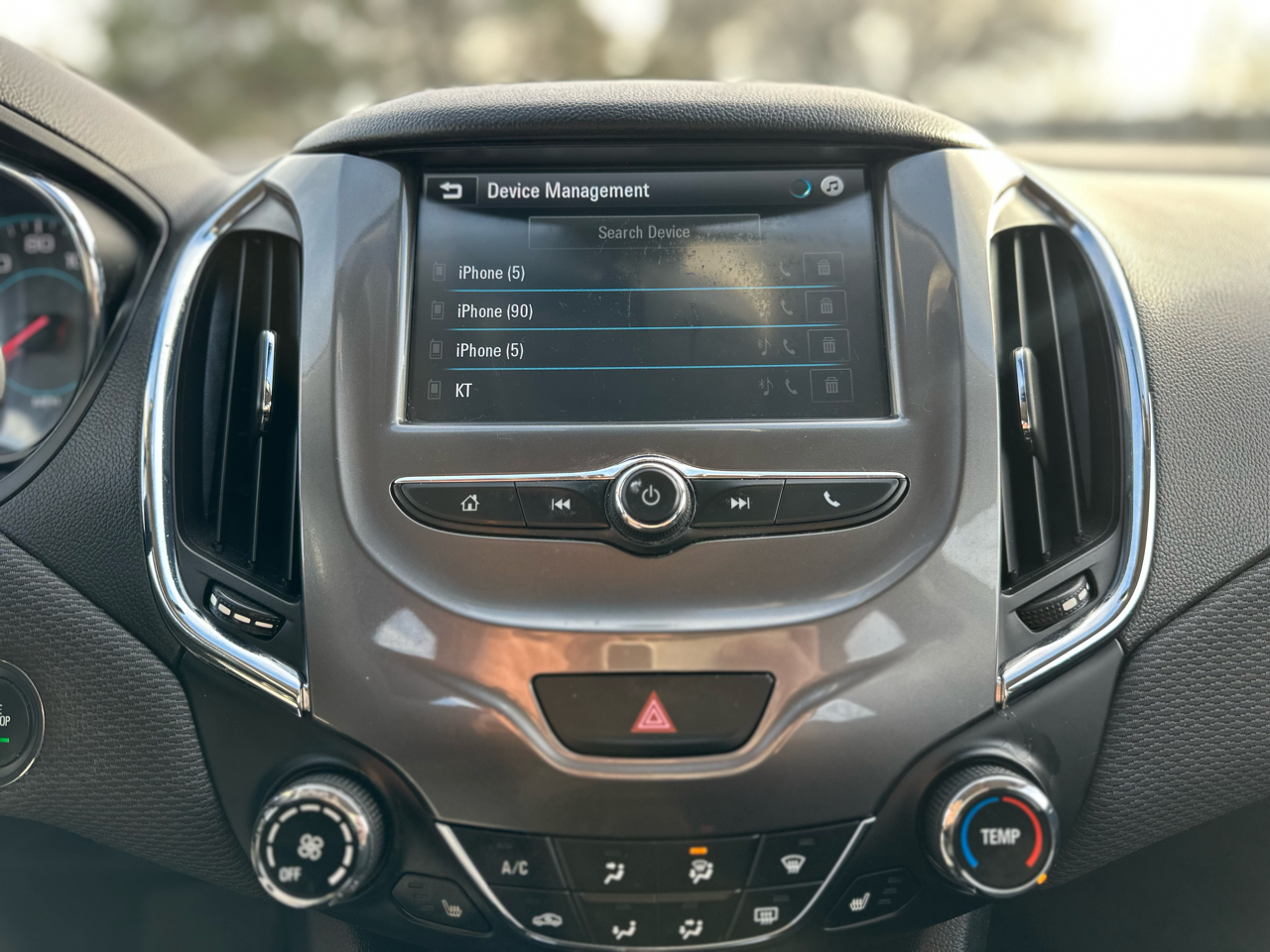 Chevrolet Cruze 4dr Sdn 1.4L LT w/1SD 2017