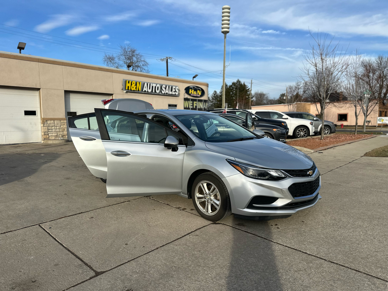 Chevrolet Cruze 4dr Sdn 1.4L LT w/1SD 2017