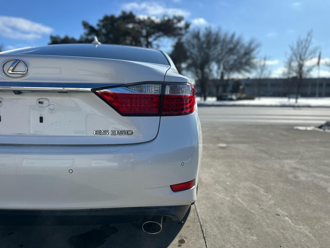 Lexus ES 350 4dr Sdn 2013