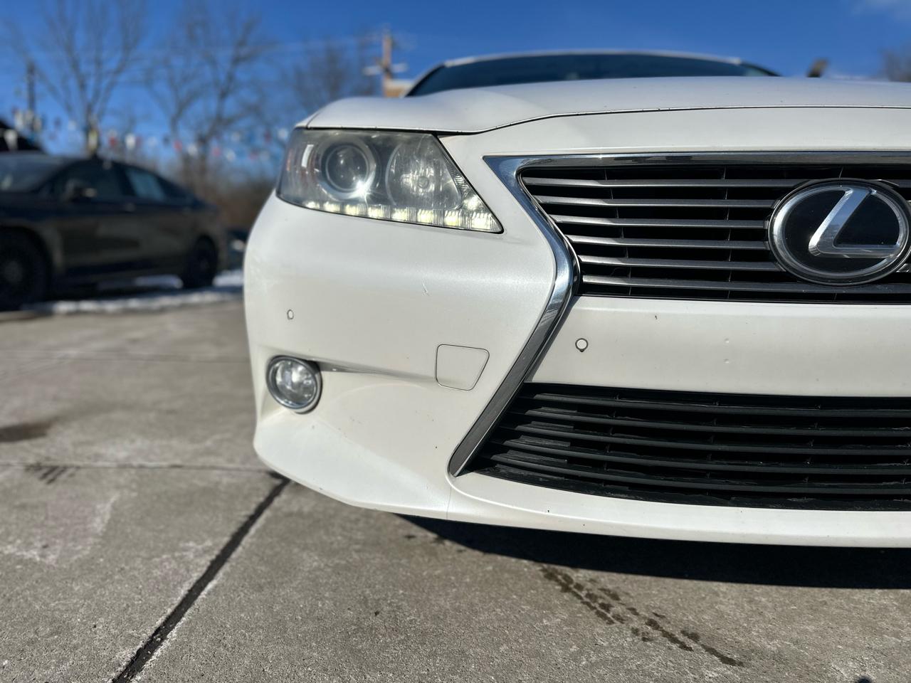 Lexus ES 350 4dr Sdn 2013