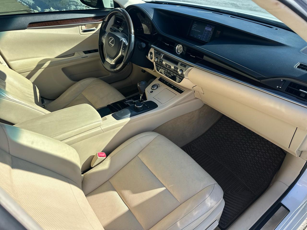Lexus ES 350 4dr Sdn 2013