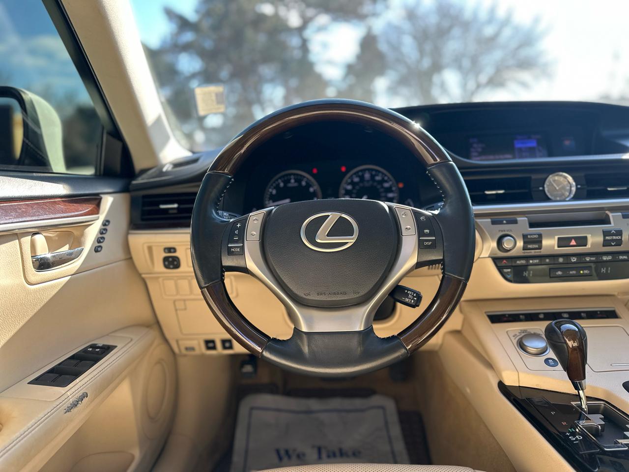 Lexus ES 350 4dr Sdn 2013