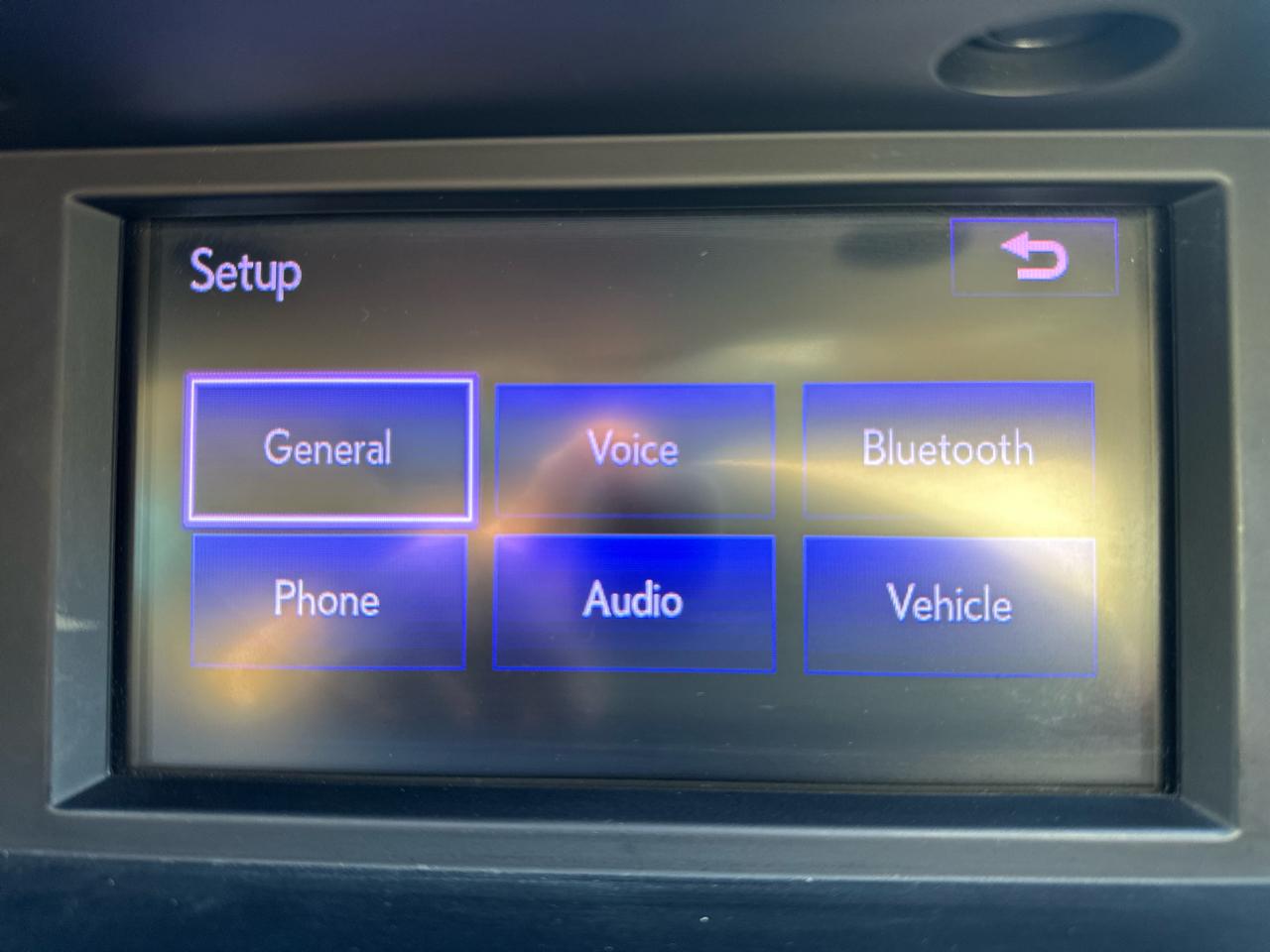 Lexus ES 350 4dr Sdn 2013