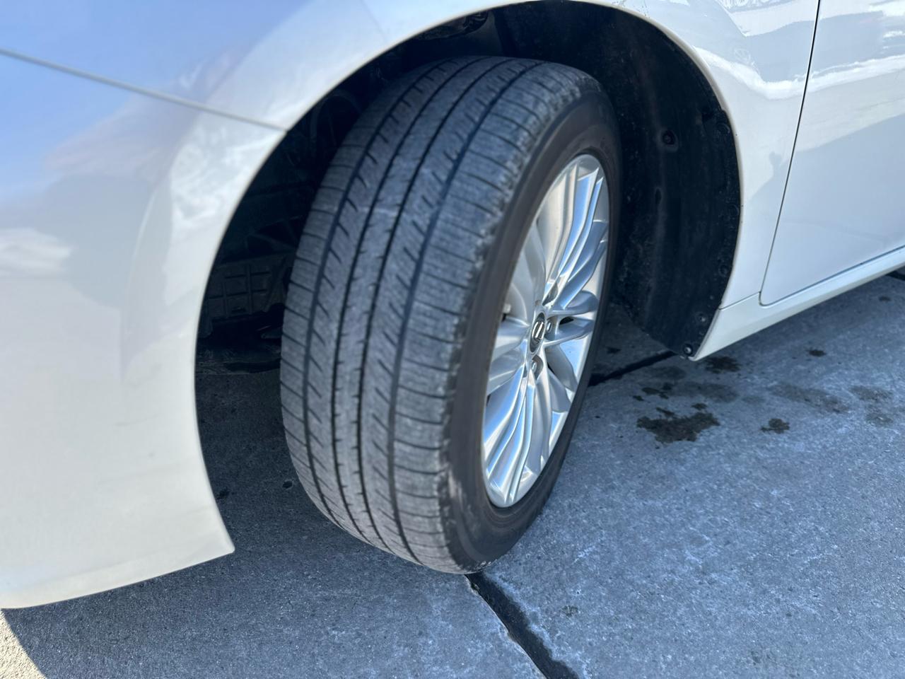 Lexus ES 350 4dr Sdn 2013