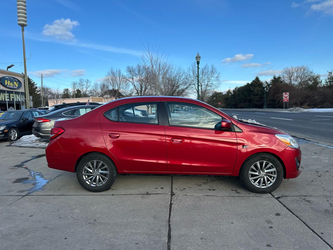 Mitsubishi Mirage G4 ES CVT 2018