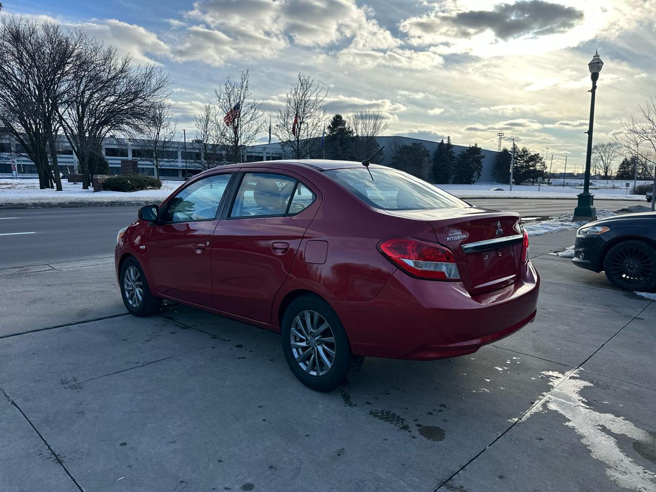Mitsubishi Mirage G4 ES CVT 2018