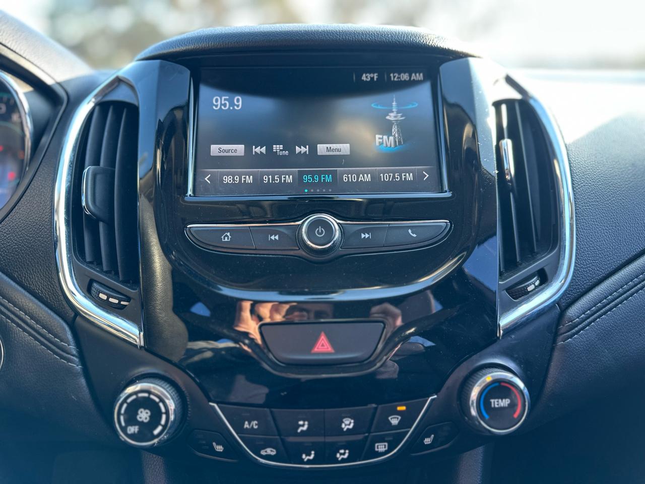 Chevrolet Cruze 4dr Sdn 1.4L Premier w/1SF 2017