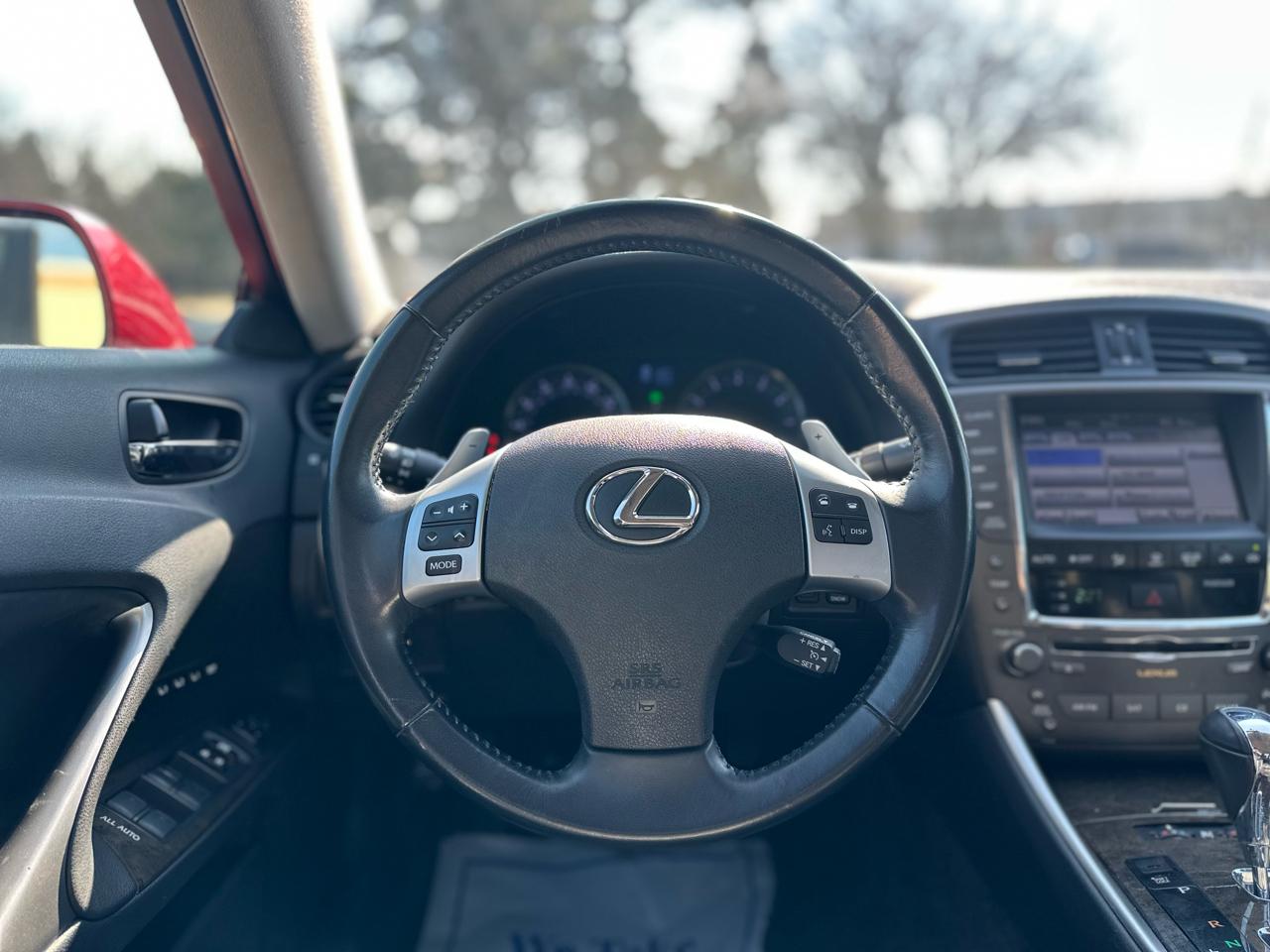 Lexus IS 250 4dr Sport Sdn Auto AWD 2011