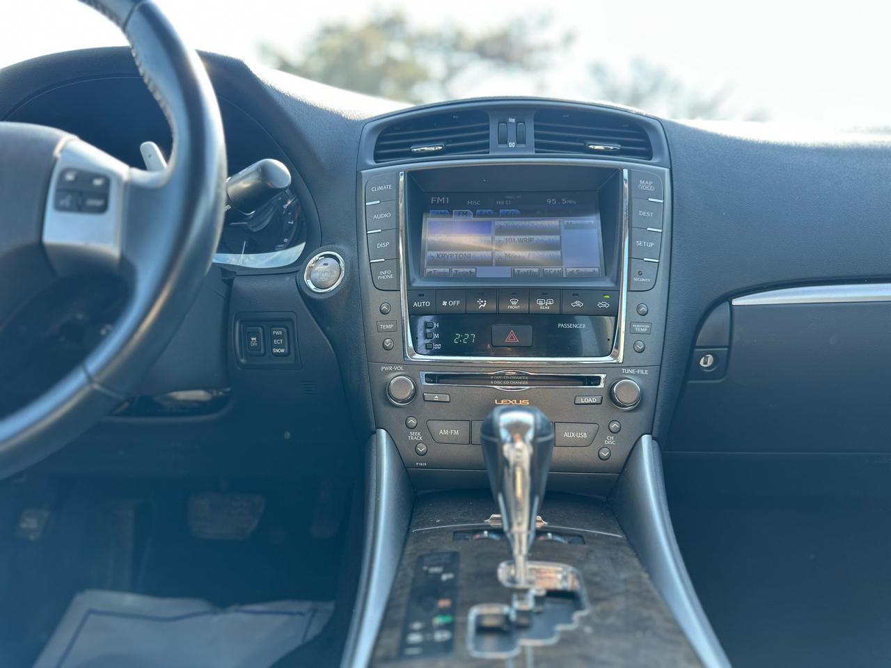 Lexus IS 250 4dr Sport Sdn Auto AWD 2011