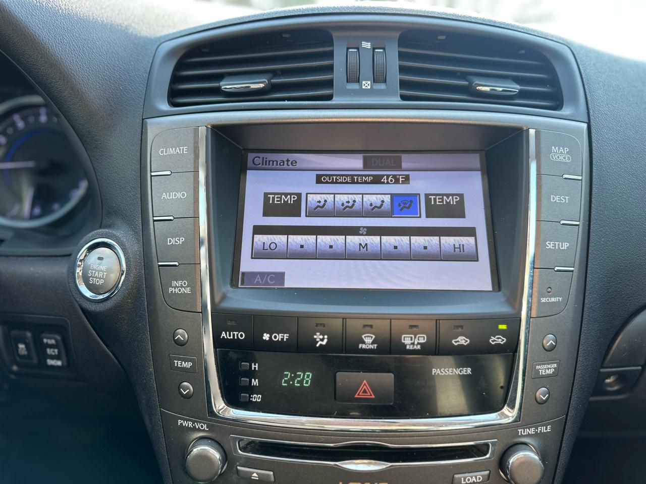 Lexus IS 250 4dr Sport Sdn Auto AWD 2011