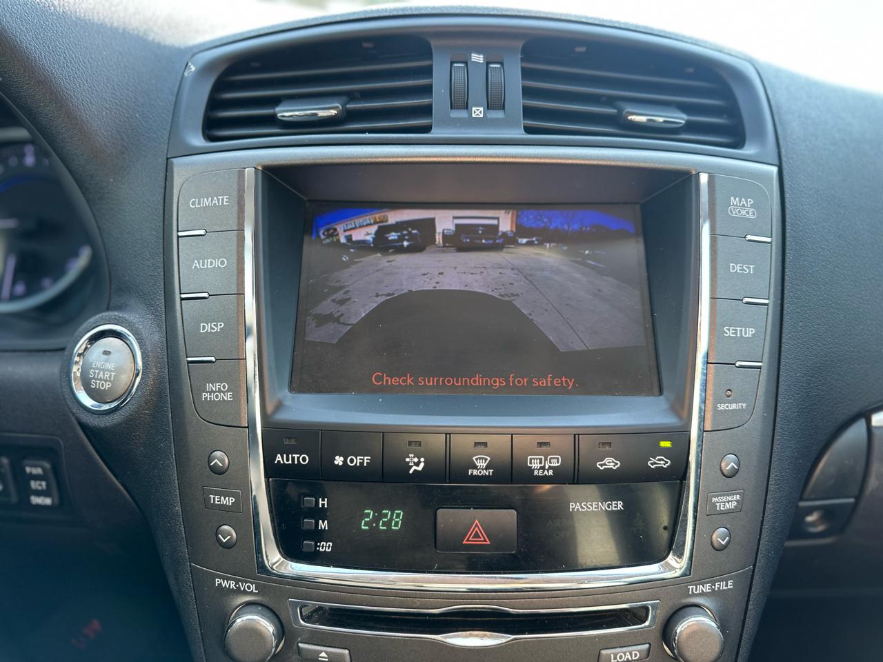 Lexus IS 250 4dr Sport Sdn Auto AWD 2011