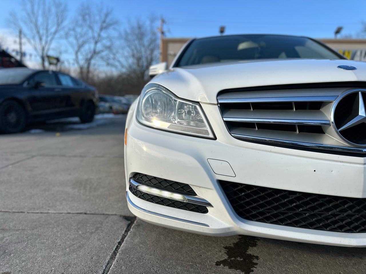 Mercedes-Benz C-Class 4dr Sdn C 300 Sport 4MATIC 2014