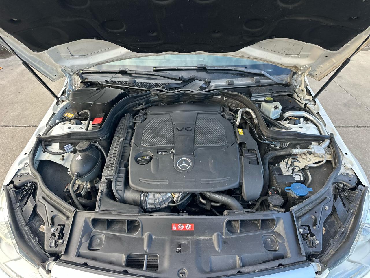 Mercedes-Benz C-Class 4dr Sdn C 300 Sport 4MATIC 2014