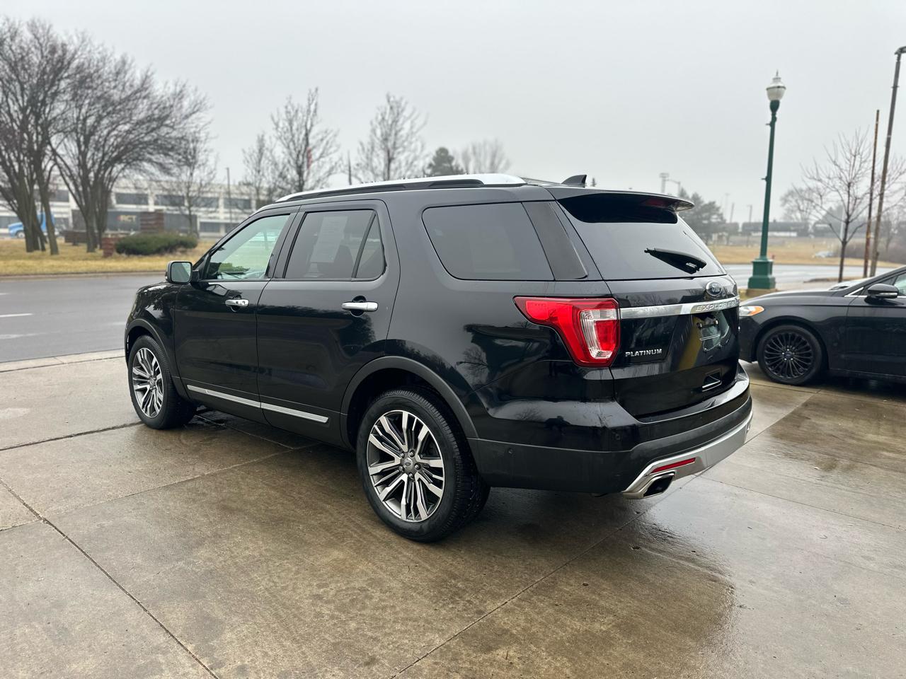 Ford Explorer 4WD 4dr Platinum 2016